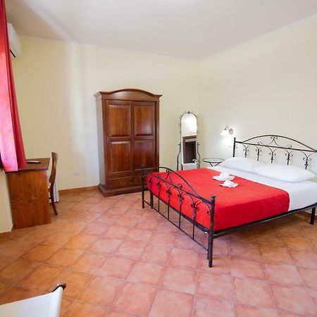 Guest House Capitan Libeccio 特罗佩阿 外观 照片