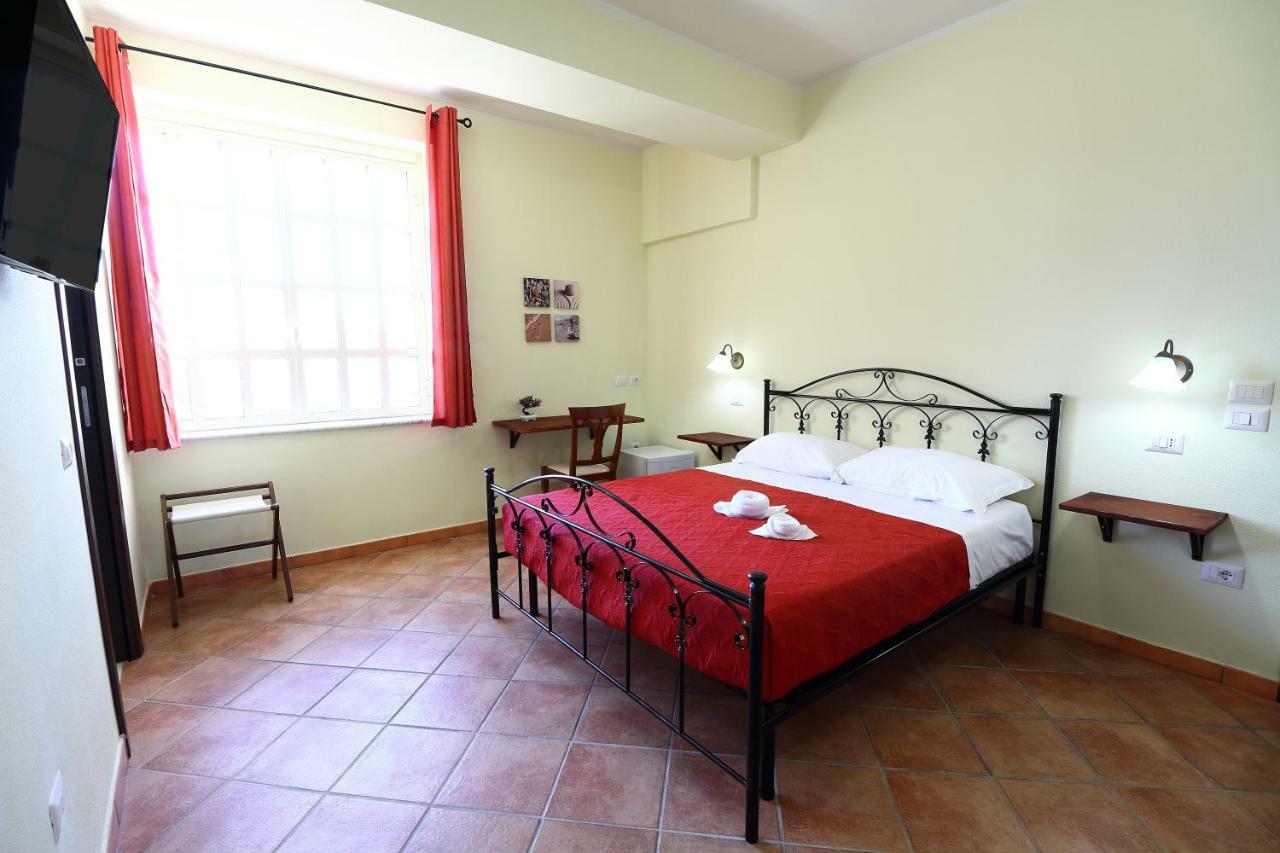 Guest House Capitan Libeccio 特罗佩阿 外观 照片