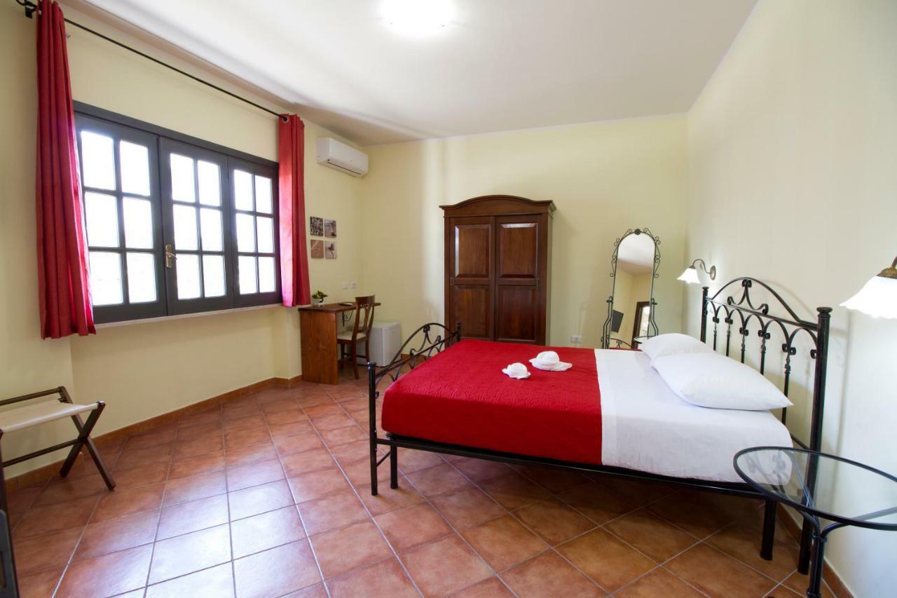 Guest House Capitan Libeccio 特罗佩阿 外观 照片